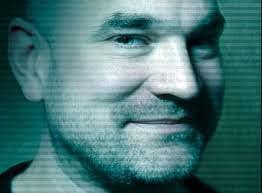 Erich Schreiner (Drew Sparks)