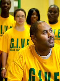 Texas man hopes to inspire teens to stay in school by sharing story of  perseverance