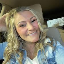 Samantha Morgan (@samantha.morgan.544109) • Facebook, Connect with friends