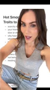 Hot smart rich girl behavior #hotsmartrich #mindset #richgirl  #millionairemindset #greenscreen #iwd