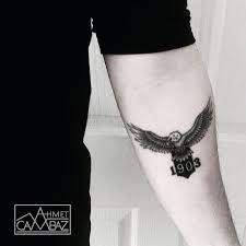 Yenilikçi ve modaya uygun tasarımlara sahip sportif ürünler sayesinde hem antrenman yaparken hem de günlük yaşamda giyebileceğiniz birçok ekipmana erişirsiniz. Tattoo Tattoodesign Tattoomagazine Tattoomobile Tattoooftheday Eagle Kartal Besiktas Bjk 1903 Istanbul Insta Tattoo Tattoode Dovme Fikirleri Dovme