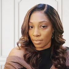 Are you ready for this? Gospel Gourmet Brunch at Joe Muer Seafood Detroit  hosted by Chuck Bennett and Danialle Karmanos with entertainment by Vickie  Winans. Make your reservations immediately. It will sell