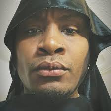 Ar'mon Warren with a lil' joke following this viral clip of Reginae  Carter's uncle, Casey Johnson, speaking