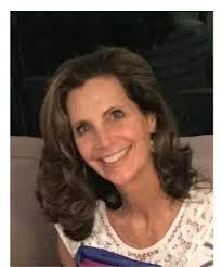 Lisa Campagna's Instagram, Twitter & Facebook