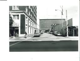 Wall St Plaza One Of Downtownorlando S Most Popular Hot Spots Looked Like This From Orange Ave In 1980 Downtown Orlando Tours Orlando