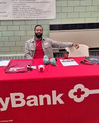 An informative time was had last Saturday! Ward 7 Councilwoman Stephanie  Howse-Jones hosted her second annual "Our Year in Review" address at St.  Casimir's Hall in Cleveland. The church's auditorium was filled