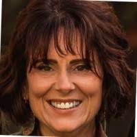 Candice Donovan's Instagram, Twitter & Facebook