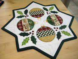 Christmas Table Toppers Christmas Table Toppers Christmas Table Runner Pattern Christmas Patchwork