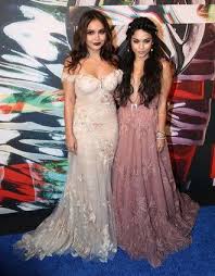 Dress Lace Dress Wedding Dress Vanessa Hudgens Stella Hudgens Vma Prom Dress Gown Prom Dresses Gowns Strapless Dress Formal Lace Dress