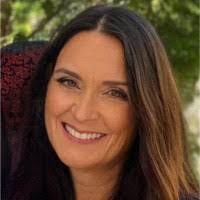 Michelle Dahlman's Instagram, Twitter & Facebook