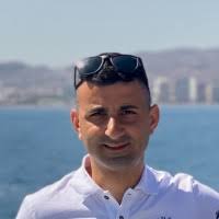 500+ "Strangiò" profiles