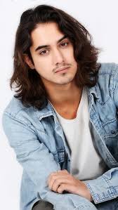 Avan Jogia 0.0