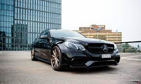Die e63 amg modelle der ersten generation standen kurze zeit später. Tuning Mercedes Benz E63 Amg W212 Front