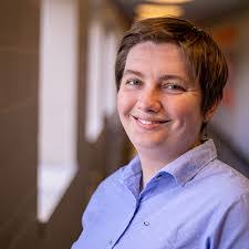 Annie Storm's Instagram, Twitter & Facebook