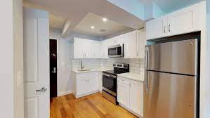 A lovely 3 bedroom/1.5 bedroom duplex in the heart of the melrose section of the bronx. The Station Apartments Bronx Ny Apartment Finder