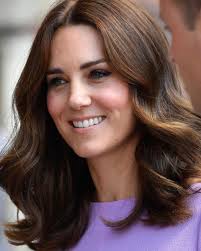 قصات شعر متوسط , قصات مميزه للشعر المتوسط. ÙØµØ§Øª Ø´Ø¹Ø± ÙØ¯Ø±Ø¬ Ø¬ÙØ§Ù Ø§ÙØ´Ø¹Ø± Ø§ÙÙØ¯Ø±Ø¬ Ù ÙÙÙ ÙÙÙÙ Ø¹ÙÙÙÙ Ø§ØºØ±Ø§Ø¡ Ø§ÙÙÙÙØ¨