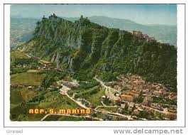 La densité de population de. San Marino Cpsm Saint Marin San Marino Panorama Aerien Sur Mont Titano