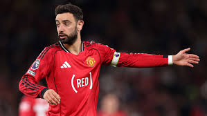 « J'aurais pu partir il y a trois ans » - Bruno Fernandes explique pourquoi il a refusé de quitter Manchester United, alors que le club s'apprête à remporter la Premier League et la Ligue des champions