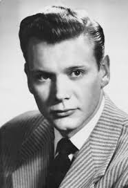 George Mott's Instagram, Twitter & Facebook