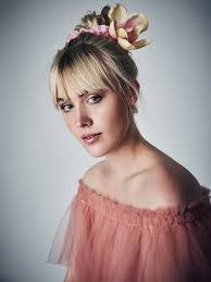 Valerie Mack's Instagram, Twitter & Facebook