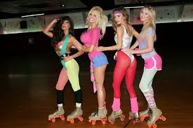 80er Outfit Fur Mottoparty 40 Anregungen Was Sie Anziehen Konnen 80er Outfit 80er Jahre Outfit 90er Party Outfit