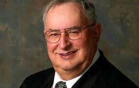 Emile Belanger's Instagram, Twitter & Facebook