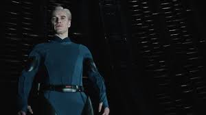 You may recall that last time we saw these final surviving. Alien Covenant Prologue Is A Moody Continuation Of Prometheus The Hollywood Reporter