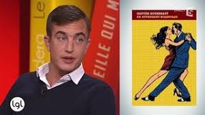 'en attendant bojangles' est un roman français d'olivier bourdeaut. Le Premier Roman Petillant Leger Et Extravagant D Olivier Bourdeaut En Attendant Bojangles Youtube