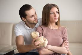 There were two antennas who met on a roof and they fell in love and decided to get married. Things To Say To Your Girlfriend When She Is Mad At You 33 Things To Make It Up To Her Lovedevani Com