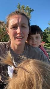 Gilbert Hewitt's Instagram, Twitter & Facebook