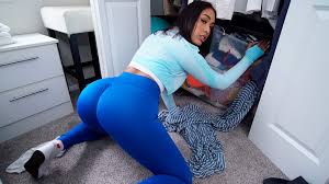 Big Booty Dominican Maid - FAPCAT