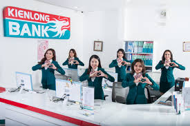Tổng giám đốc sunshine group trần thị thu hằng và tổng giám đốc bbgroup lê hồng phương vừa được bầu làm thành viên hđqt ngân hàng kienlongbank. Chá»§ Tá»‹ch Sunshine Group Ä'Æ°á»£c Ä'á» Cá»­ Vao HÄ'qt Kienlongbank