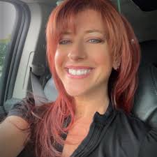 Gadget guru Justine Ezarik began streaming back in the days of webcams.  Today, she is a leading voice in the tech industry. Her YouTube channel  boasts more than 7 million subscribers who