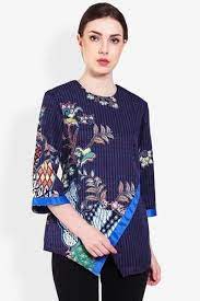 Inspirasi Model Baju Atasan Batik Untuk Wanita Gemuk Https Www Eveshopashop Com Baju Atasan Putih Canti Pakaian Untuk Wanita Model Pakaian Gaya Model Pakaian