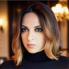 Shari Muller's Instagram, Twitter & Facebook