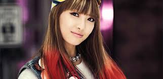 Amber with long blue hair, wearing a skirt. I Was Going To Caption This Something About Goodbyes But The First Doesnt Match Regardless I Love Th Fx Gif Find On Gifer