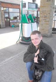 Today's solved true crime video is on spree killer mark hobson from yorkshire, england. Former Policeman Oliver Plaskitt Buys Garage At Centre Of Mark Hobson Manhunt York Press