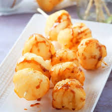 So, next time you reach for a coconut flour cookie with chocolate chips, remember gingerbread makes everyone feel festive, and with this recipe, you can feel festive without breaking your keto diet early. Chewy Carioca With Caramel Coating Kawaling Pinoy