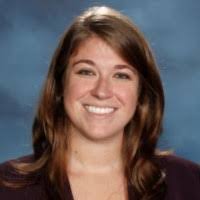 Sara Vandergriff's Instagram, Twitter & Facebook