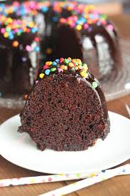 The kind of cake you don't even want to cut into because it is so beautiful. One Bowl Chocolate Bundt Cake Kylee Cooks