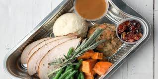 Shoprite is selling fully cooked thanksgiving dinners that serve up to 10 people for $50. Last Minute Thanksgiving Dinner Options At Restaurants Grocery Stores