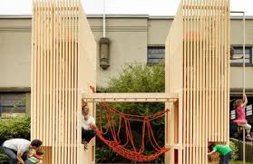 Spielturm Fur Den Garten Oder Auch Furs Zuhause Bereitet Grosse Freude Spielplatz Design Hinterhof Spielhaus Spielturm