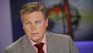 Altijd weten wat er speelt? Presentator Roelof Hemmen Verlaat Rtl Nieuws Show Ad Nl
