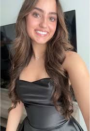 I know you wanna kiss me😜 #fyp #viral #relatable #active #saturdaynight