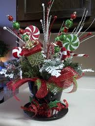 144 Best Christmas Tophats Images On Hats Christmas Centerpieces Diy Christmas Arrangements Christmas Centers