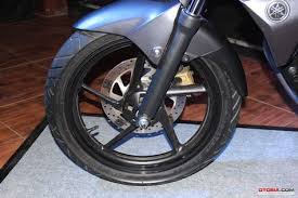 Oleh karena itu, ukuran standar dari ban tersebut bisa mereka jadikan acuan. Yamaha Byson Baru Kini Disokong Ban Besar Otosia Com