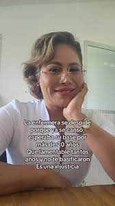 Desfile Militar de Delegaciones de Varios Países en Celebración de la  Independencia