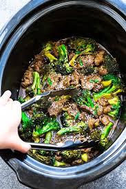 Stir in the beef broth, garlic, soy sauce, brown sugar and sesame oil. Instant Pot Beef And Broccoli Plus Slow Cooker Life Made Keto