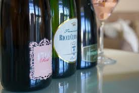 4,431 likes · 8 talking about this · 1,144 were here. Franciacorta Weine Lage Methodik Und Typologienbiancas Blog