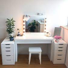 If you're a modern girl, living in a chic world, this sleek vanity is just what you need for your space. Pin On Saved